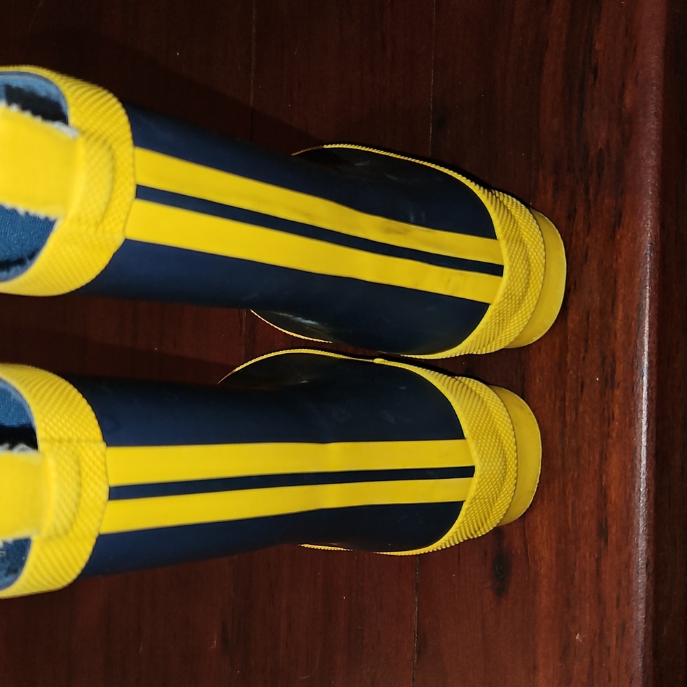 Hatley Matte Rain Boots - Picture 3 of 5